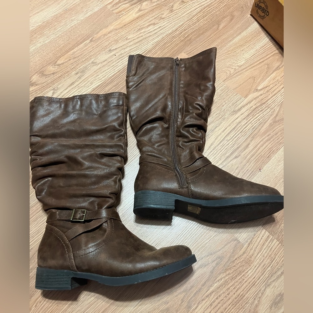 WIDE CALF Brown Rider Boots!! - Picture 5 of 7